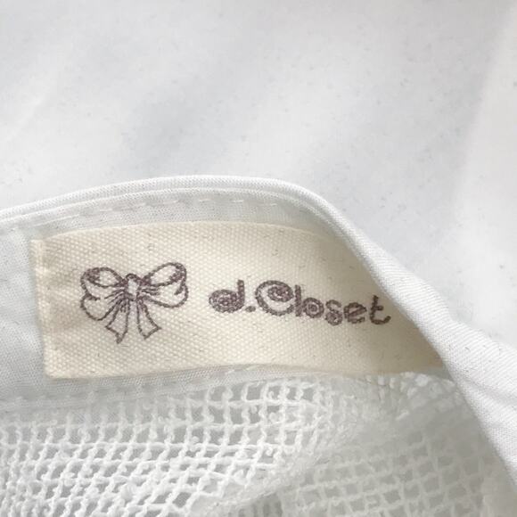 Boutique Small S Floral Applique Flowy Mesh Yoke Sleeveless Top White Keyhole - Picture 8 of 8